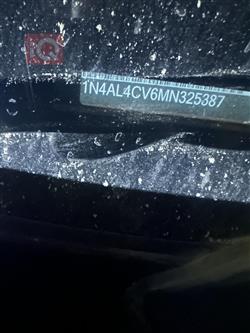 نیسان ئەلتیما